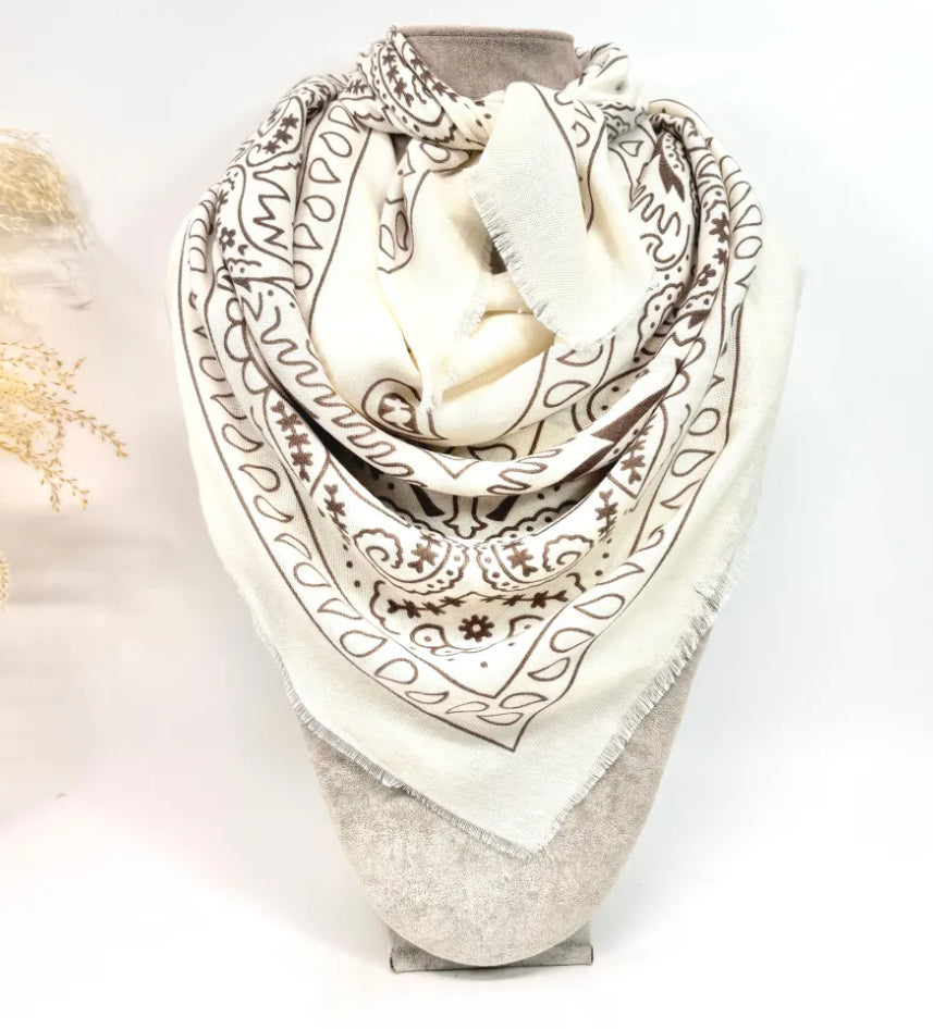 Écharpe carré imprimé BANDANA