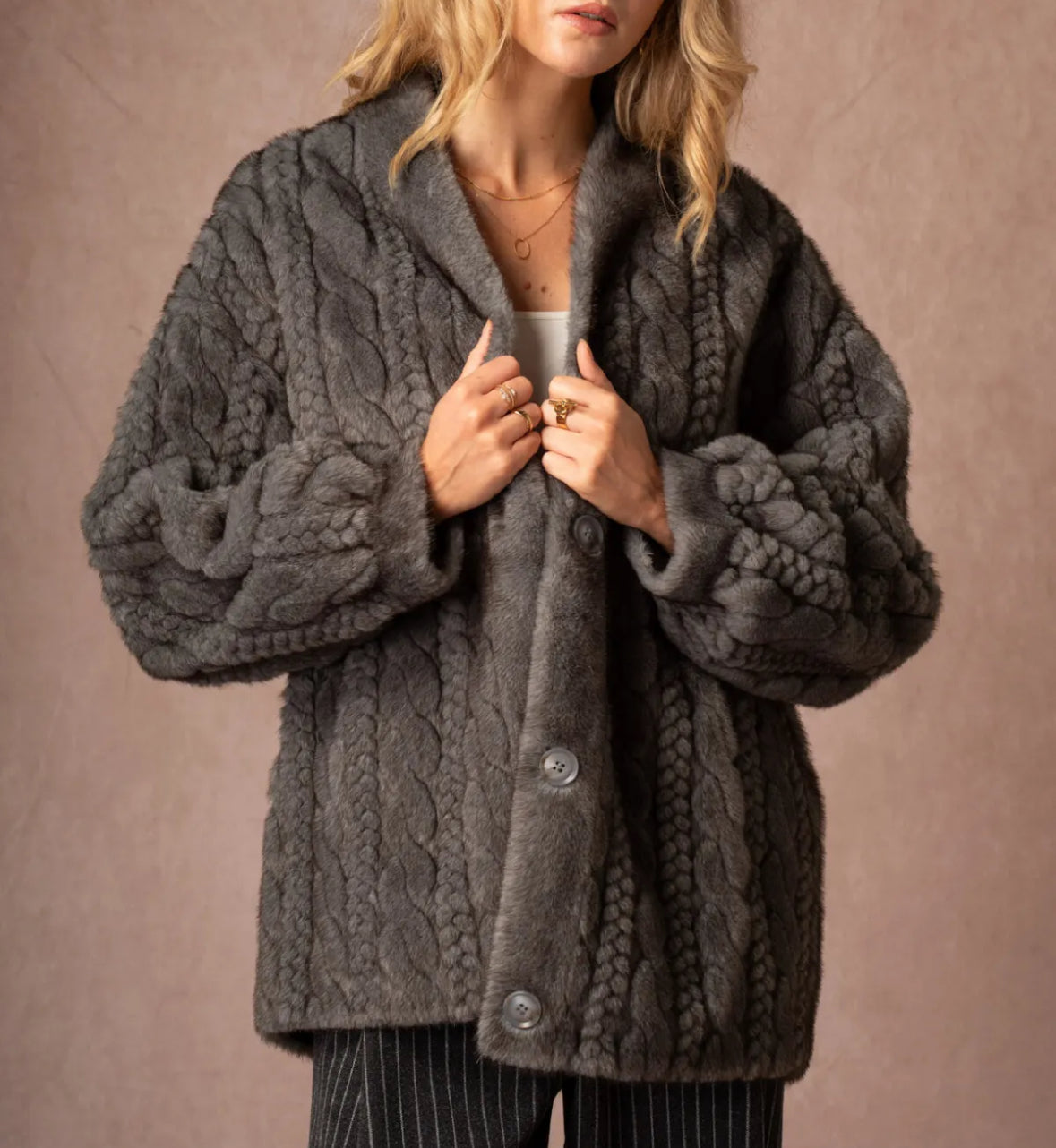 Veste en fausse fourrure torsadée LUNA