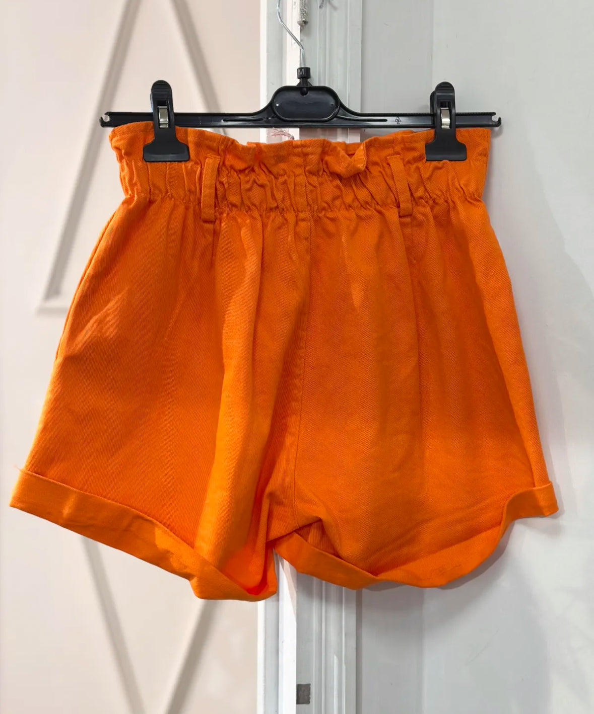 Short LOVY