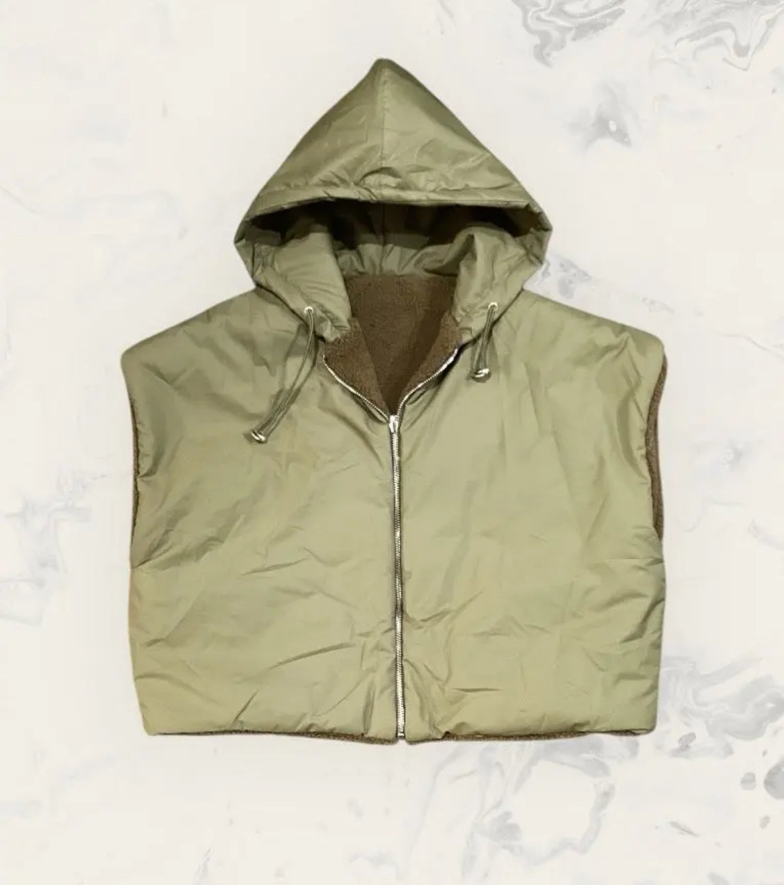 Veste réversible sans manches