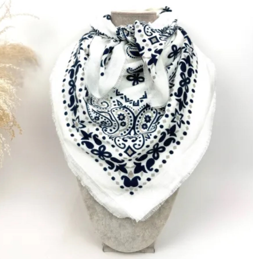 Écharpe carré BANDANA