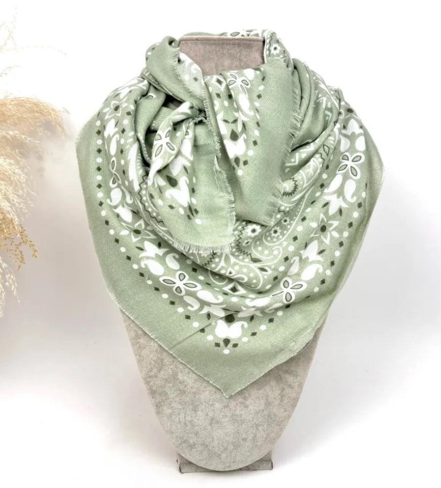 Écharpe carré BANDANA