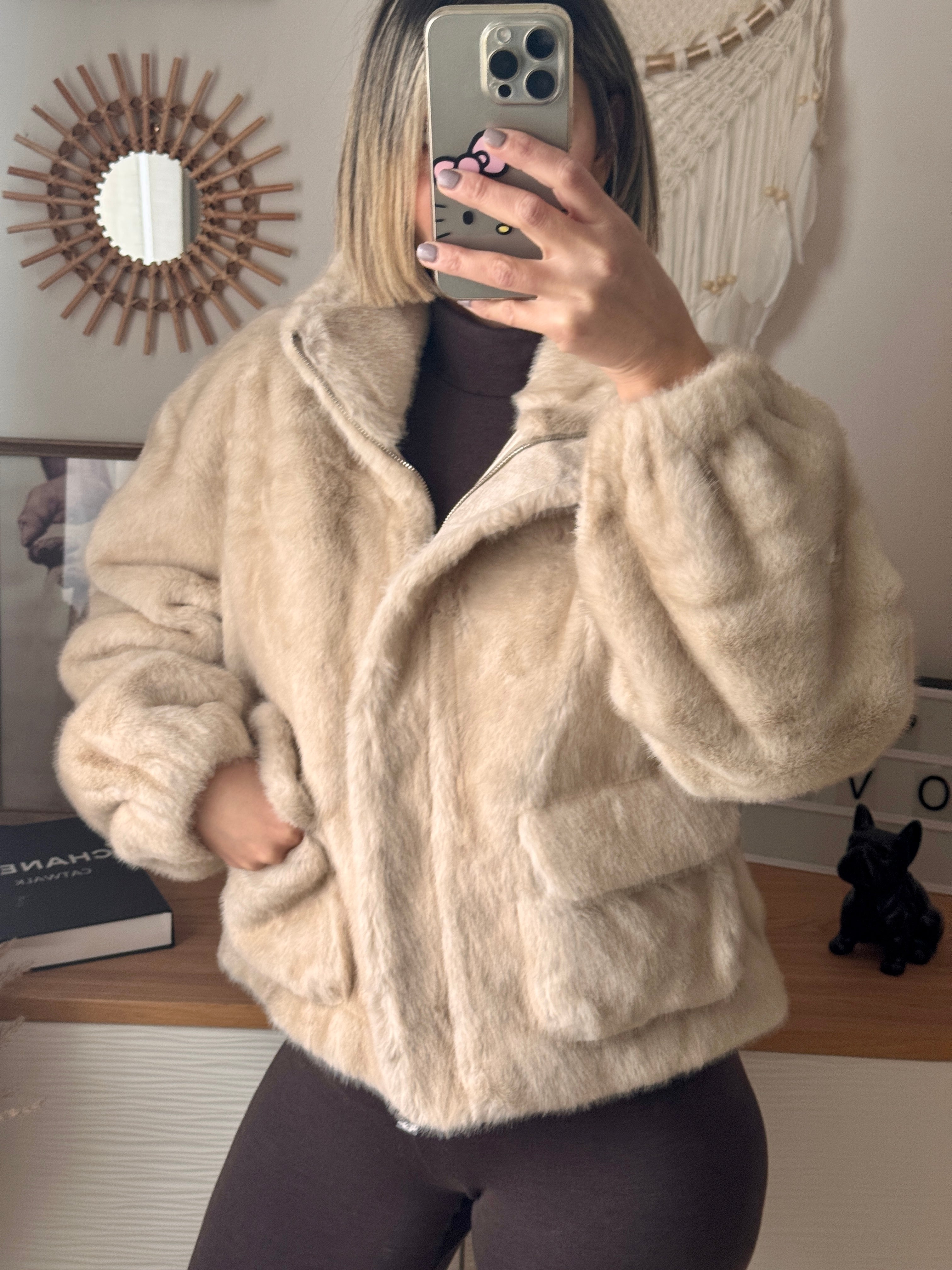 Veste en fourrure végane courte AMÉLIA